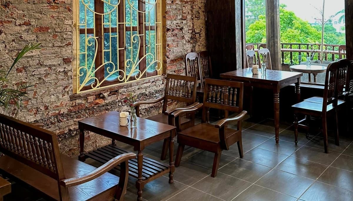 Thiết kế phong cách quán cafe góc phố chuẩn vintage