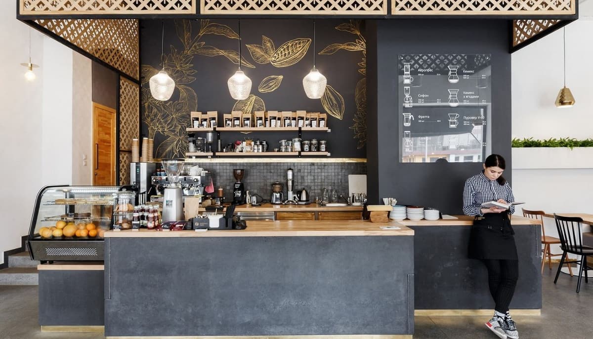Góc quầy bar tạo điểm nhấn sang trọng cho không gian quán