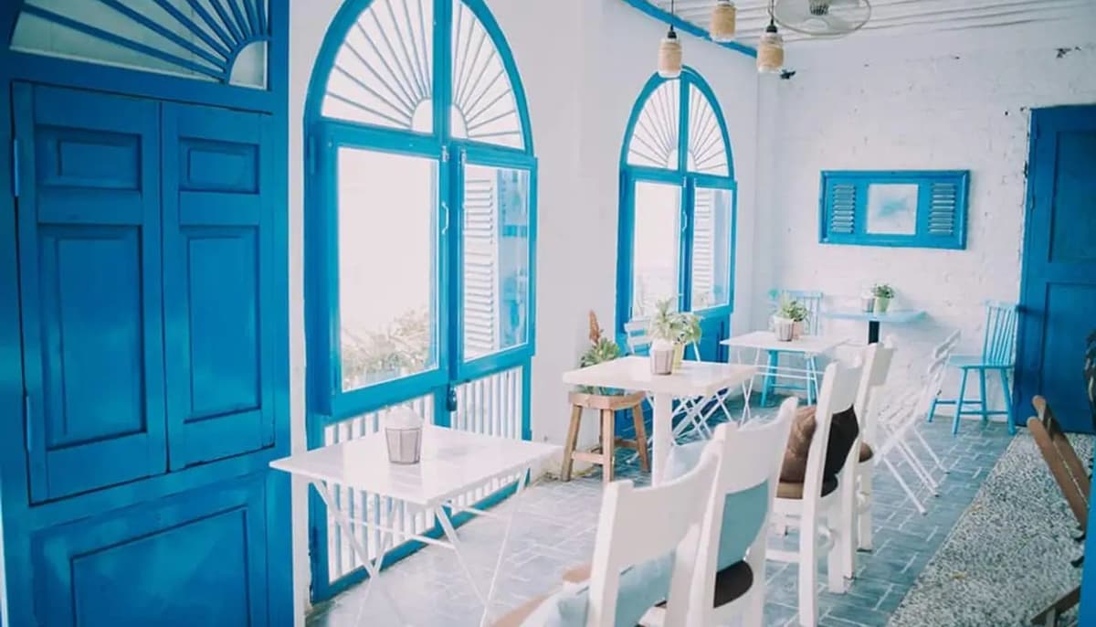 Màu sắc tươi sáng mang âm hưởng Địa Trung Hải