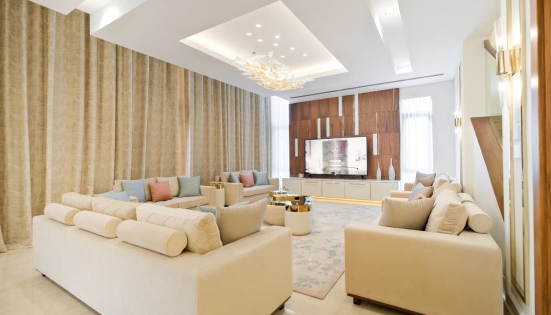 Sử dụng chất liệu cao cấp, màu sắc quý phái