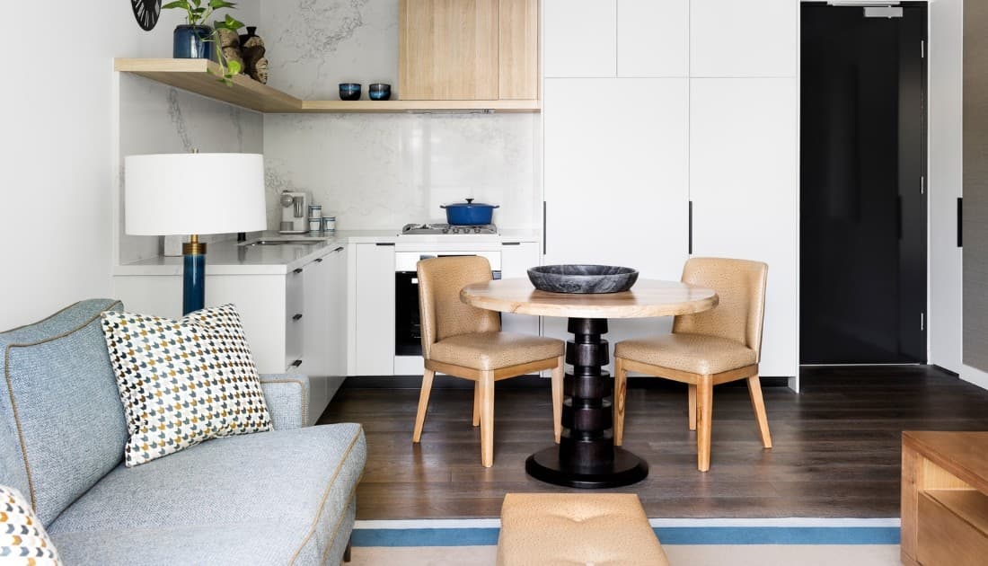 Trang trí nội thất căn hộ chung cư 90m2 đơn giản tiện nghi