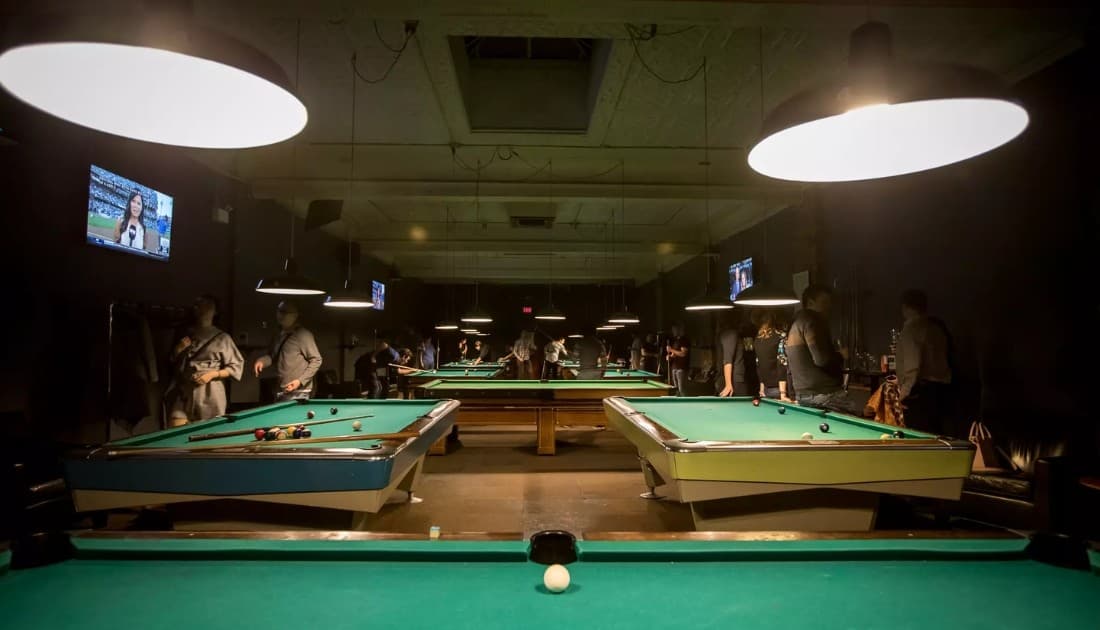 Ý tưởng thiết kế quán Bida Pub đèn mờ