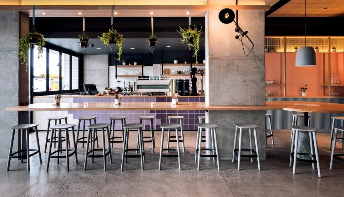 Xu hướng thiết kế quán cafe phong cách Industrial hiện nay