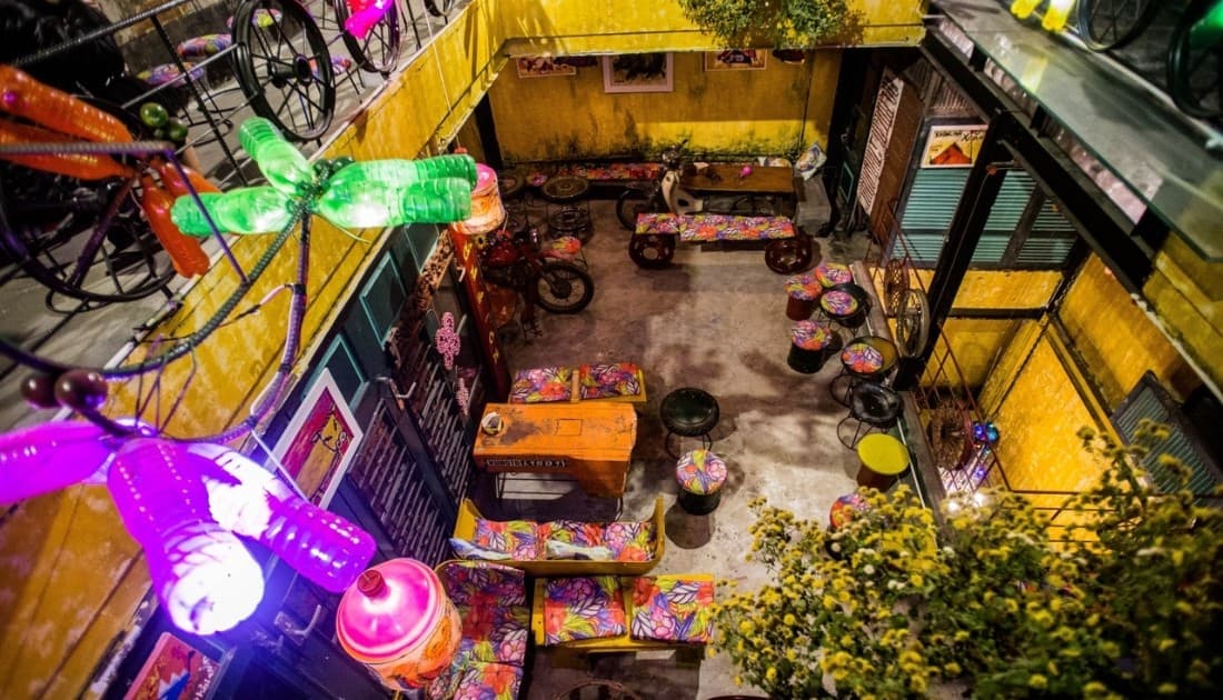 Kkhouse sẽ luôn sẵn sàng lắng nghe và cùng bạn kiến tạo không gian cafe độc đáo