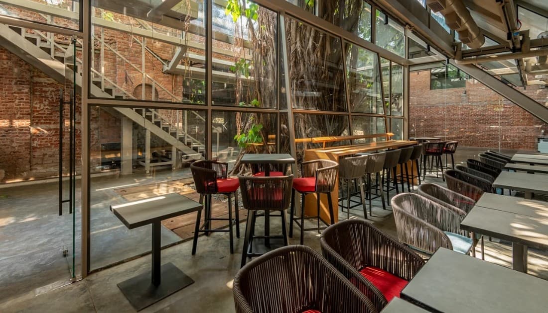 Phong cách đồng quê Pháp trong thiết kế quán cafe