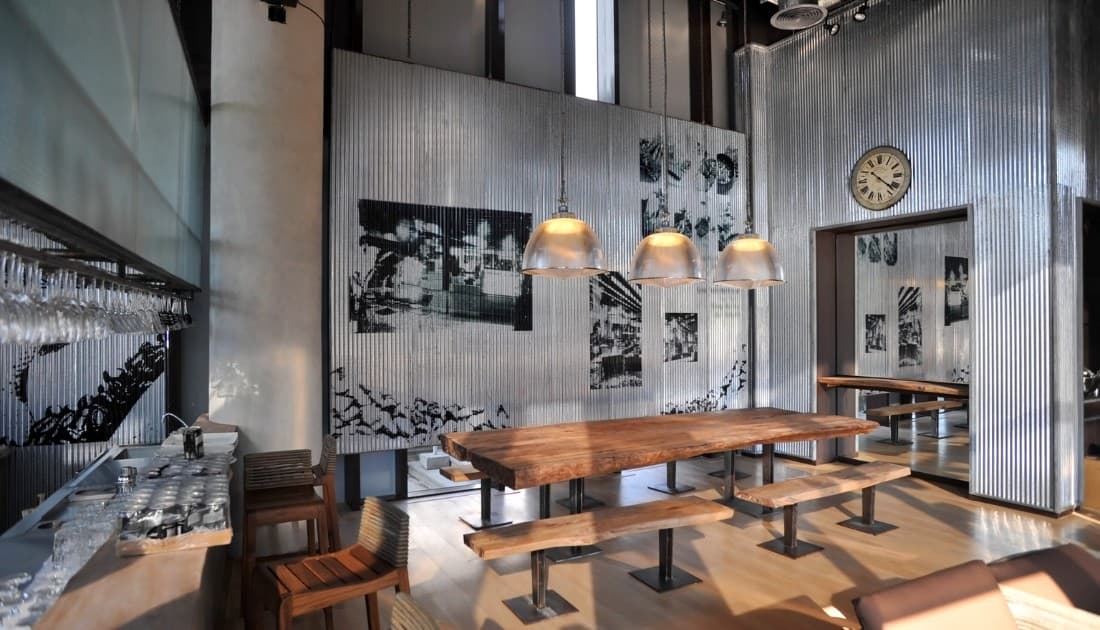 Thiết kế quán cafe phong cách Scandinavian với tone màu trầm sẽ là ý tưởng vô cùng tuyệt vời 