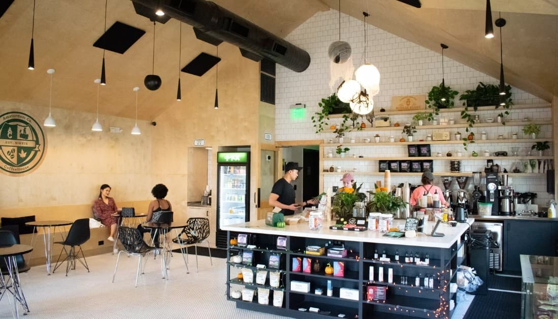 Nên lựa chọn đơn vị nào thiết kế quán cafe 100m2?