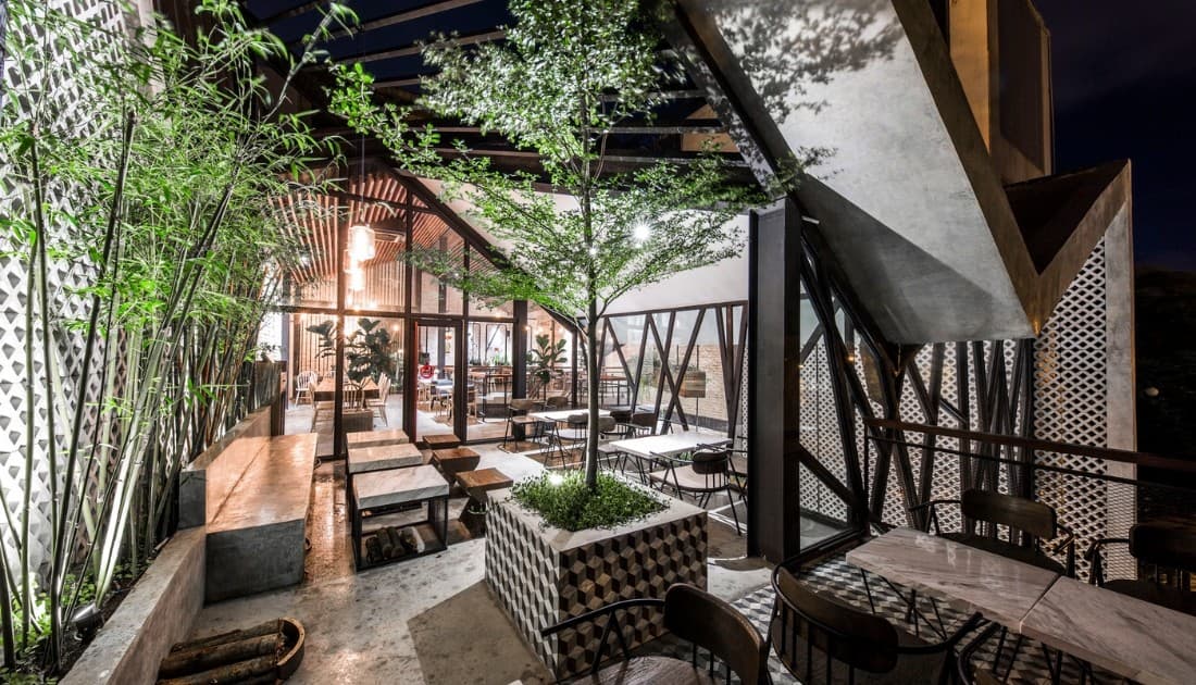 Thiết kế quán cafe chill sân vườn là mô hình kinh doanh rất phổ biến