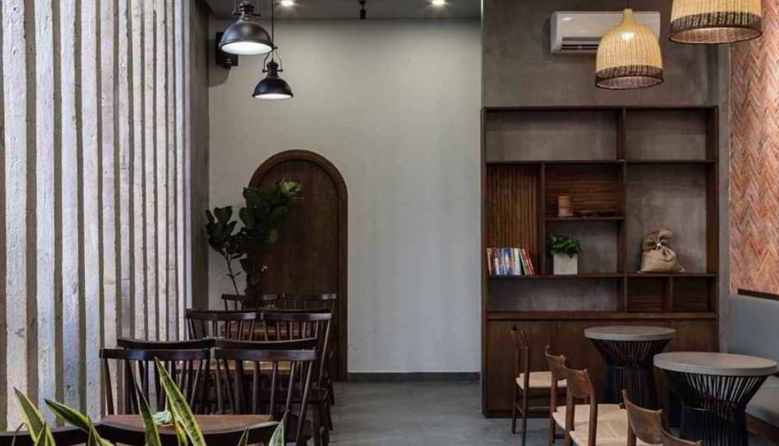 Mẫu gợi ý thiết kế quán cà phê nhà ống hiện đại, tiện nghi